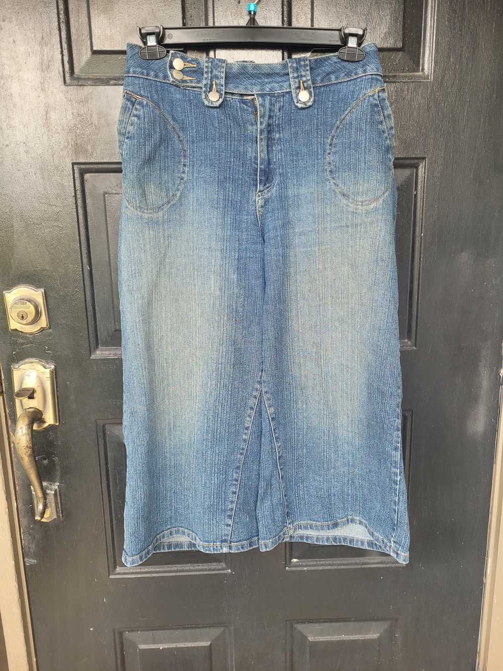 Blue Denim Capri Length Pants